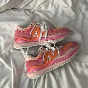 NEW New Balance Sneakers 57/40 Sz 8